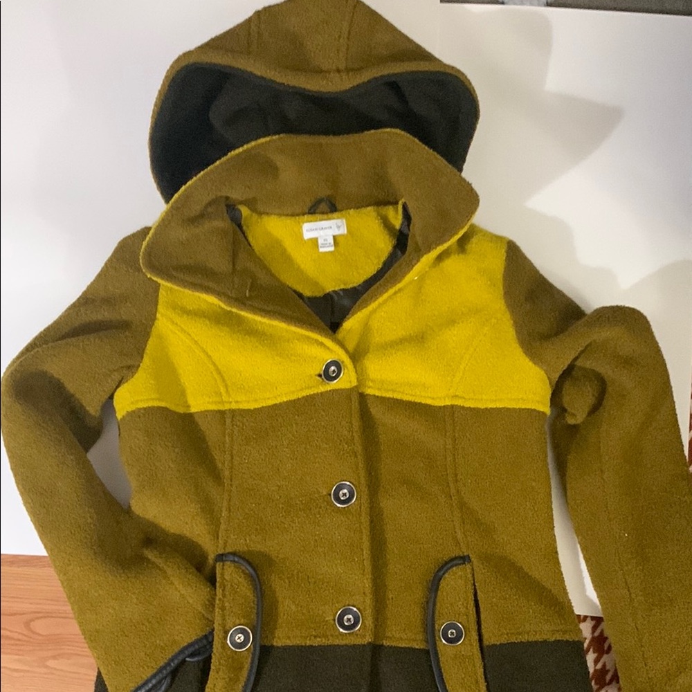 Susan Graver Yellow and Brown Blazer with Color Block Design